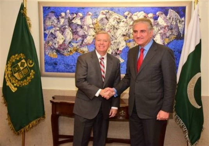 وزیرخارجہ شاہ محمود قریشی سے امریکی سینٹر کی ملاقات