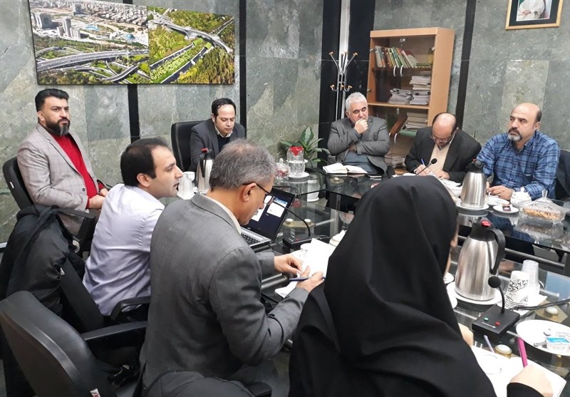 واکنش رئیس کمیته محیط زیست شورای شهر تهران به حضور &quot;محکوم فتنه 88&quot; در جلسه این شورا