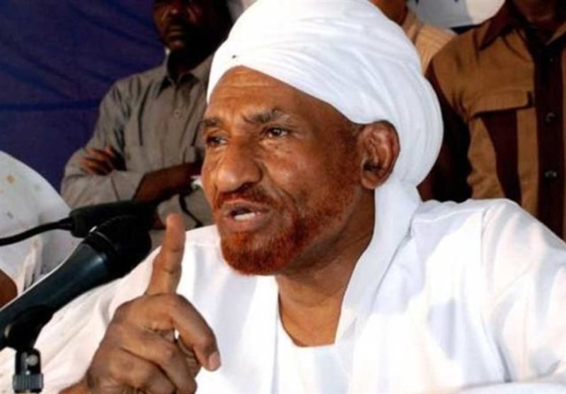 المهدی: البشیر باید کناره‌گیری کند/ تظاهرات سودانی‌ها در ورشو