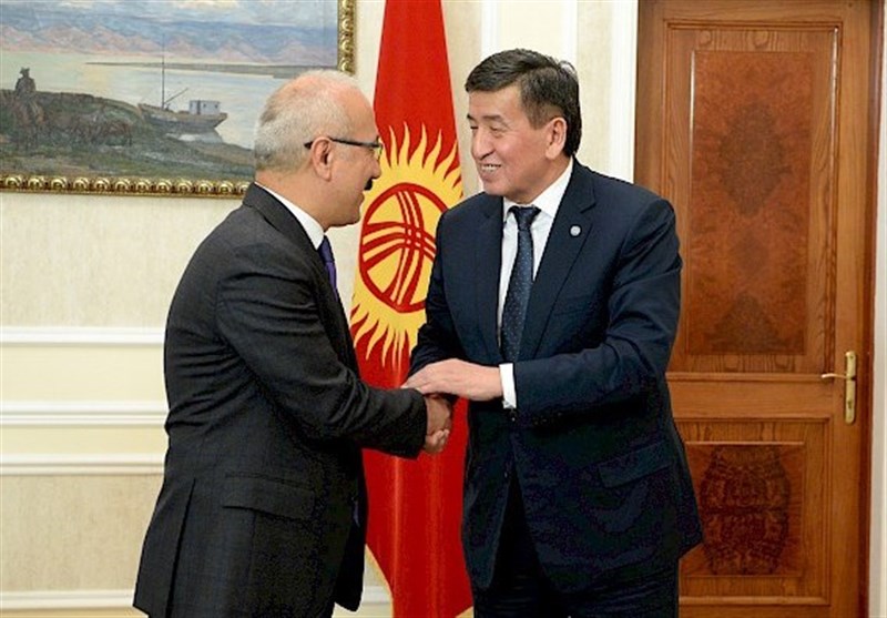 دیدار نمایندگان پارلمان ترکیه با رئیس‌جمهور قرقیزستان