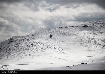 بارش برف در روستای لوجلی شیروان‌