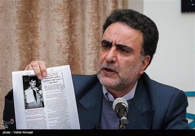 سید مصطفی تاج‌زاده، فعال سیاسی اصلاح‌طلب