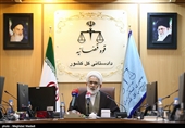 دادستان کل کشور ممنوع‌الخروجی پوری حسینی را تایید کرد