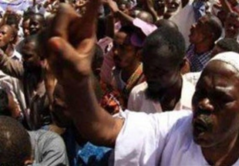 تعقیب فعالان شبکه های مجازی سودان توسط اینترپل