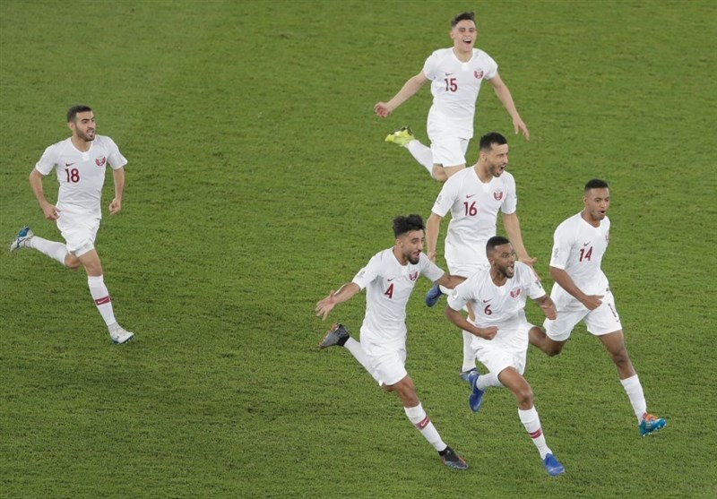 شادی مردم قطر بعد از پیروزی مقابل کره‌جنوبی/ موفقیت در روزهای تحریم + عکس