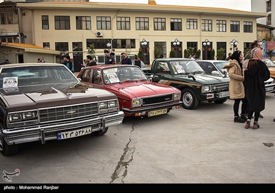 Vintage Cars Go on Show in Iran's Gilan