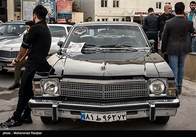 Vintage Cars Go on Show in Iran's Gilan