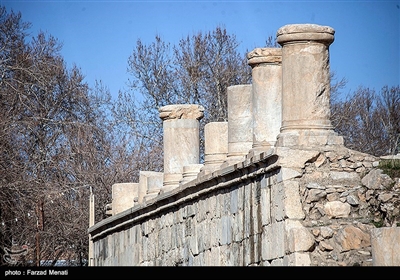 معبد آناهیتا،دومین بنای سنگی ایران است که از آثار باستانی دوران پیش از میلاد مسیح به شمار می‌آید