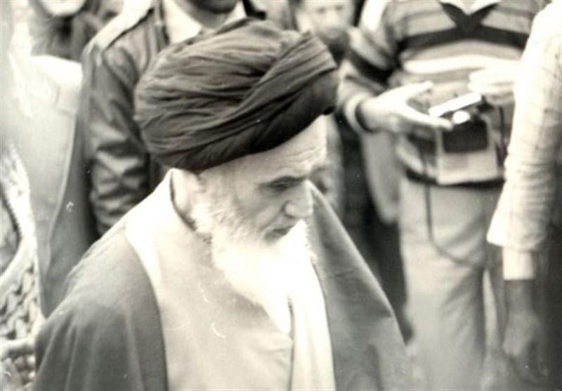 انتشار زندگی‌نامه امام خمینی(ره) در لبنان همزمان با 40 سالگی انقلاب