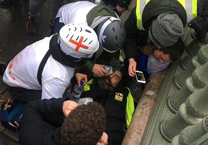 Yellow Vest Figure Will Probably Lose Eye After Horrific Injury in Paris Protests (+Video)
