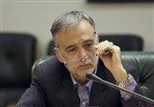 یک حقوقدان: اگر حق با کسی نیست وکیل وظیفه دفاع از او را ندارد