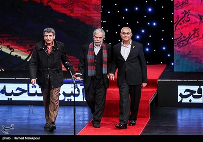 ناصر ممدوح، منوچهر اسماعیلی و منوچهر والی‌زاده در مراسم افتتاحیه سی‌وهفتمین جشنواره فیلم فجر