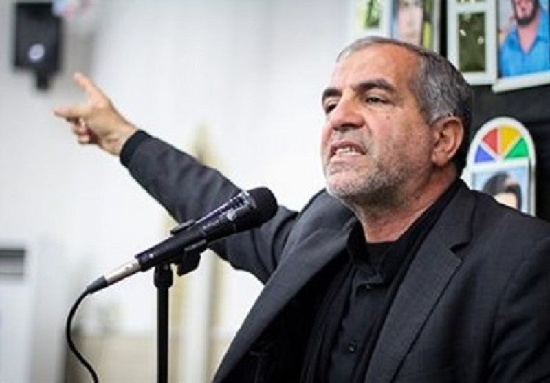 سمنان| بصیرت انقلابی ملت ایران طومار فتنه 88 را در هم پیچید
