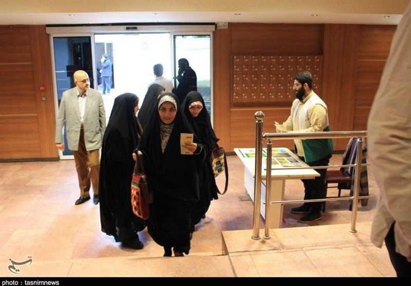 آستان،رضوي،قدس،گيلان،گيلاني،نيازمندان،رشت،اهل،انفاق،خادمان،خ ...