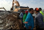 حضور ستاد اجرایی فرمان حضرت امام برای کمک به سیل‌زدگان رفیع‌ در خوزستان‌