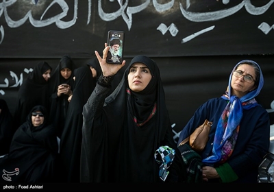 همایش دختران انقلاب