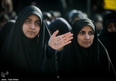 دختران کرمانشاهی از الگوی معصوم خود می‌گویند؛ بانوی معصومی که درس ولایت‌مداری داد