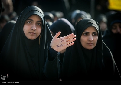 همایش دختران انقلاب