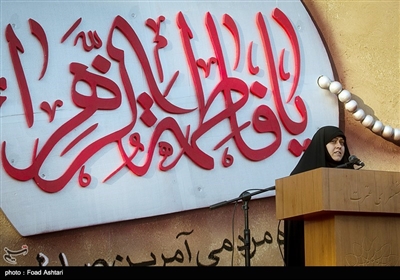 همایش دختران انقلاب
