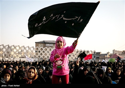 همایش دختران انقلاب