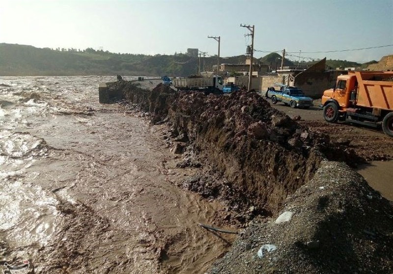 پلدختر در وضعیت قرمز بحران؛ بخشی از دیوار ساحلی رودخانه کشکان فروریخت