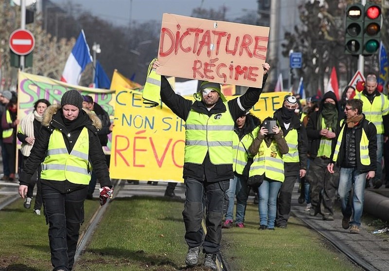 58 هزار جلیقه‌زرد در سراسر فرانسه تظاهرات کردند
