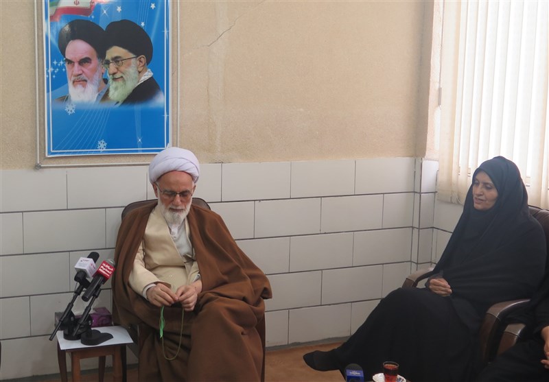 پیروزبخت در اراک: با تصویب قانون جدید گستردگی فعالیت استاندارد افزایش یافت