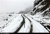بارش برف در جاده‌های 8 استان