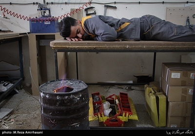 استراحت کارگران کارگاه صنایع چوبی پارما دکور