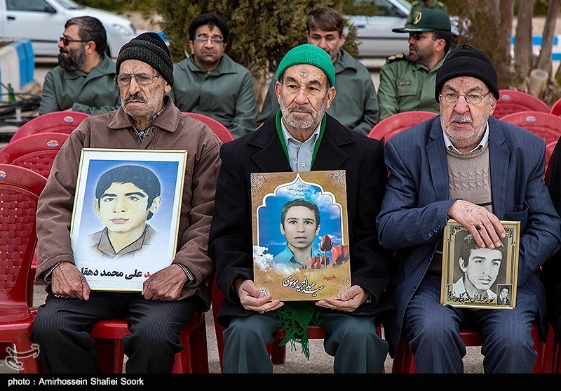 خانواده‌های معظم شهدا و جانبازان در کردستان تجلیل شدند