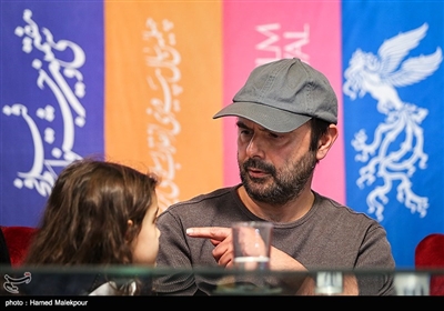 علی مصفا و آویسا سجادی بازیگران فیلم مردی بدون سایه در نشست خبری - سی‌وهفتمین جشنواره فیلم فجر
