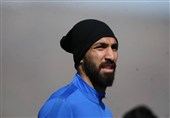 روزبه چشمی: می‌خواهند استقلال قطب فوتبال ایران نباشد و یکی دو تیم دیگر را بالا بکشند