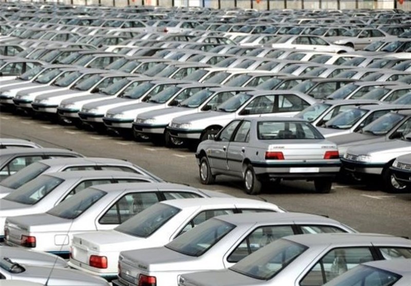 ‌معاون وزیر صنعت: خودروسازان مکلف به تحویل خودرو با ‌قیمت قبل به خریداران شدند