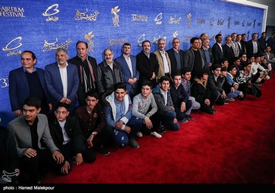 عوامل فیلم «۲۳ نفر» در سی‌وهفتمین جشنواره فیلم فجر