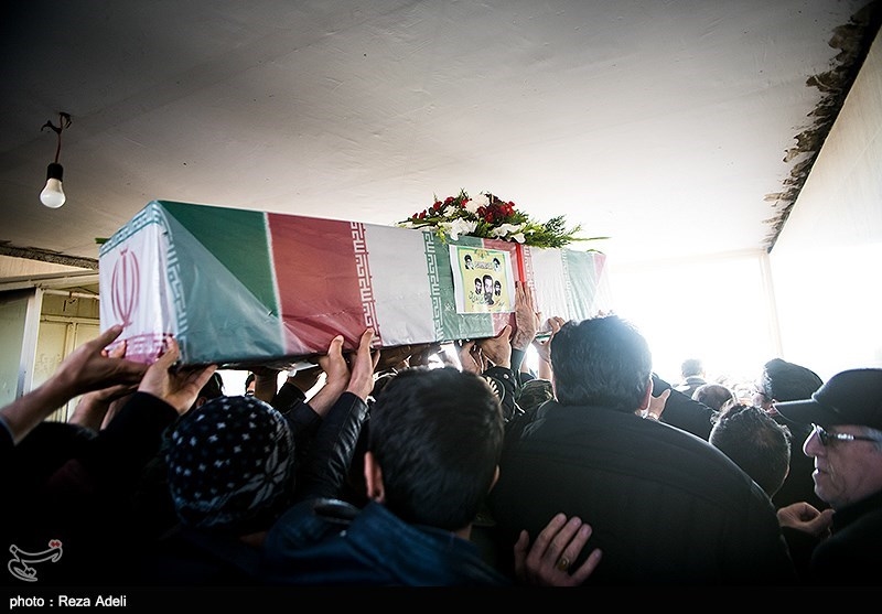 مطالبات خانواده‌های شهدا در اردبیل پیگیری می‌شود