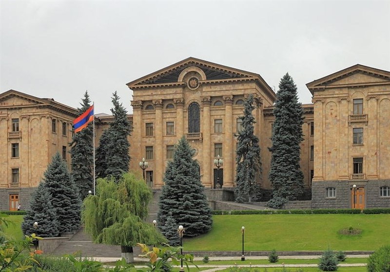 ایروان: ارمنستان ضمن عضویت در پیمان امنیت جمعی، مشارکت خود با ناتو را تقویت می‌کند