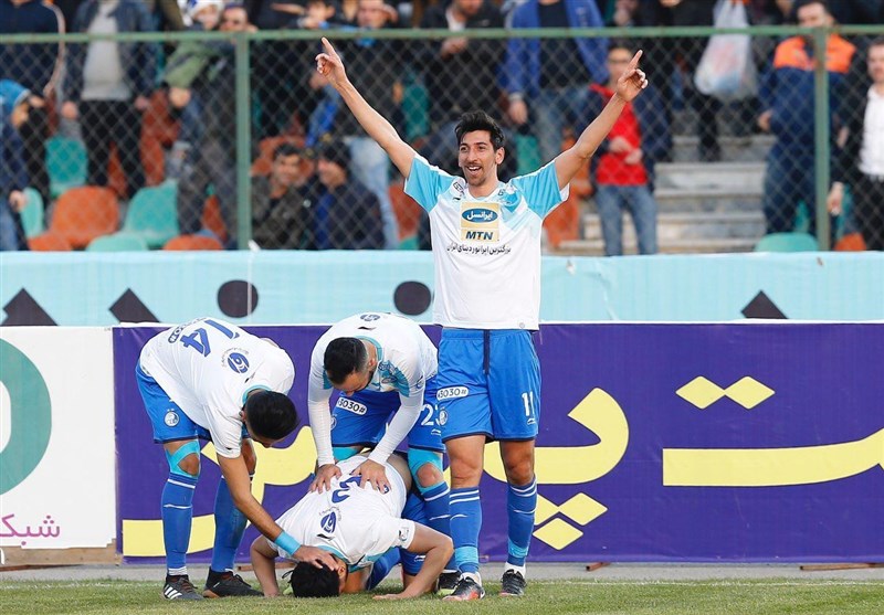 لیگ برتر فوتبال| استقلال با چهار گل چهار چرخ پیکان را پنچر کرد