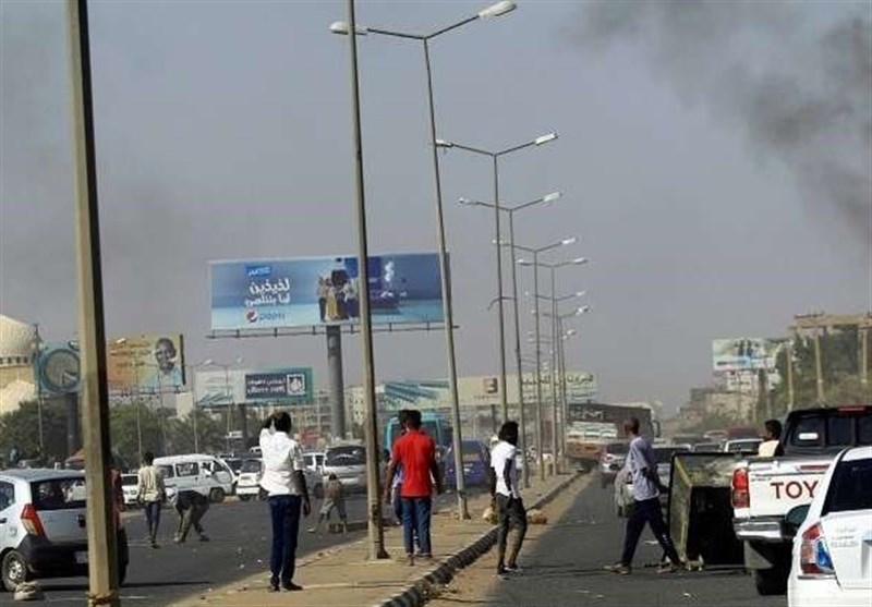 تظاهرات شهروندان سودانی به سمت کاخ &quot;البشیر&quot;
