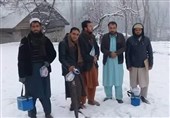 بارش مجدد برف پاکستان را سفید پوش کرد+ تصاویر