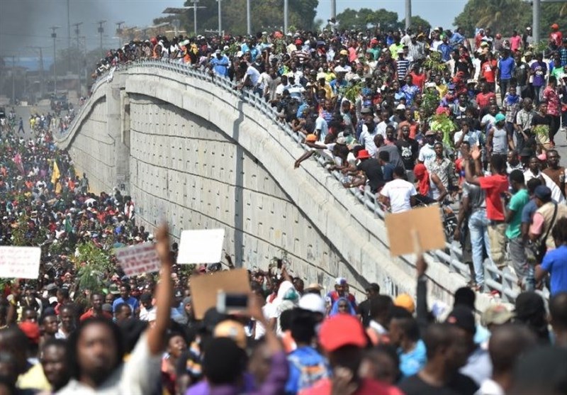 Thousands of Haitians Protest Corruption, Rising Living Costs