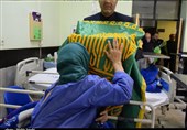 کاروان خدام رضوی از بیماران بیمارستان شهید باهنر کرمان عیادت کردند