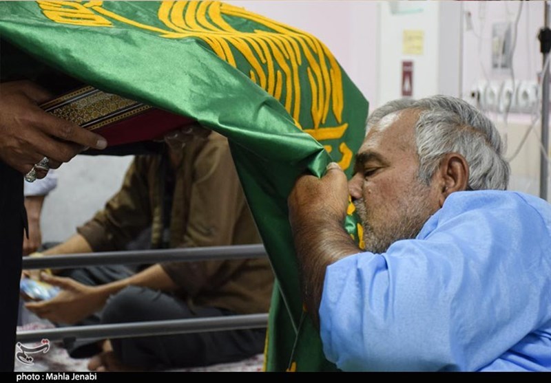 حضور کاروان خدام رضوی در بیمارستان شهید باهنر کرمان به روایت تصویر