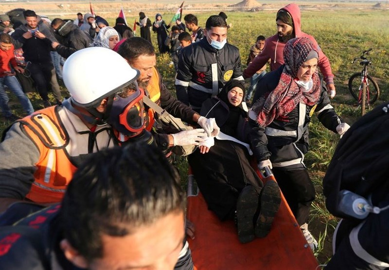 One Palestinian Killed, 42 Injured in Gaza’s March of Return Protests (+Video)