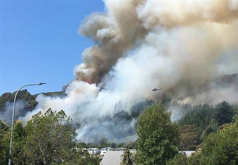 New Zealand Wildfires Rage on as 3,000 Flee (+Video)