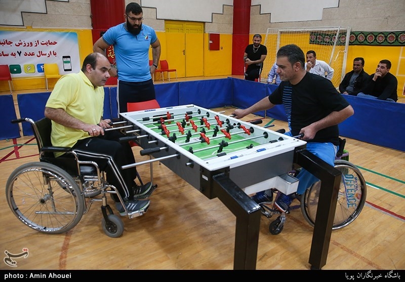 برگزاری دومین اردوی تیم فوتبال روی میز معلولان