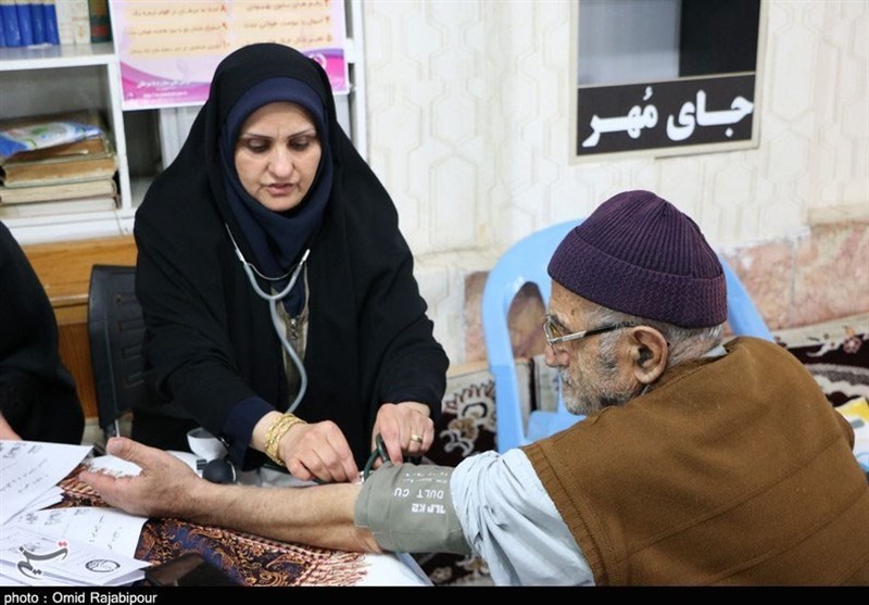 25 تیم پزشکی به بیماران نیازمند استان کرمان خدمت‌رسانی می‌کنند