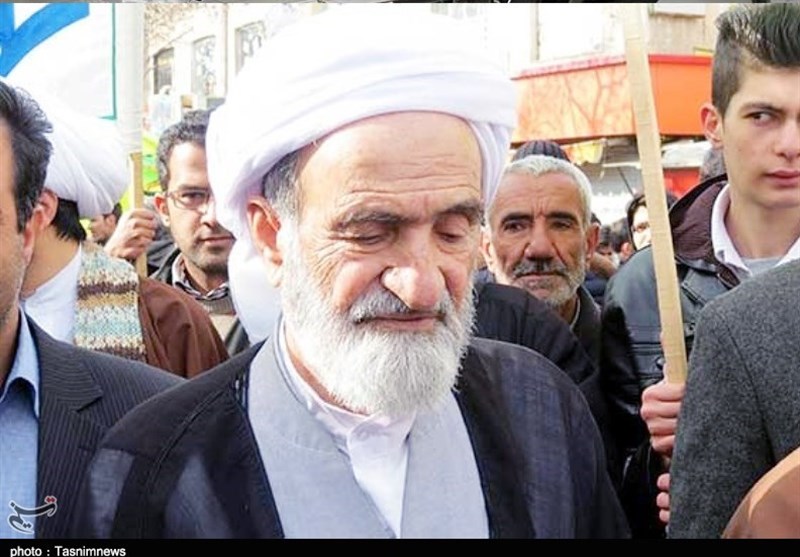 ماموستا خدایی: ملت ایران با حضور بی‌نظیر خود در 22 بهمن چشم دشمنان نظام را کور کردند