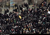 أبناء المحافظات الإیرانیة یحیون الذکرى السنویة الأربعین لانتصار الثورة الاسلامیة