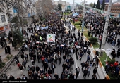 أبناء المحافظات الإیرانیة یحیون الذکرى السنویة الأربعین لانتصار الثورة الاسلامیة