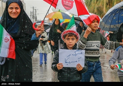 راهپیمایی چهلمین سالگرد پیروزی انقلاب اسلامی ایران در لامرد 
